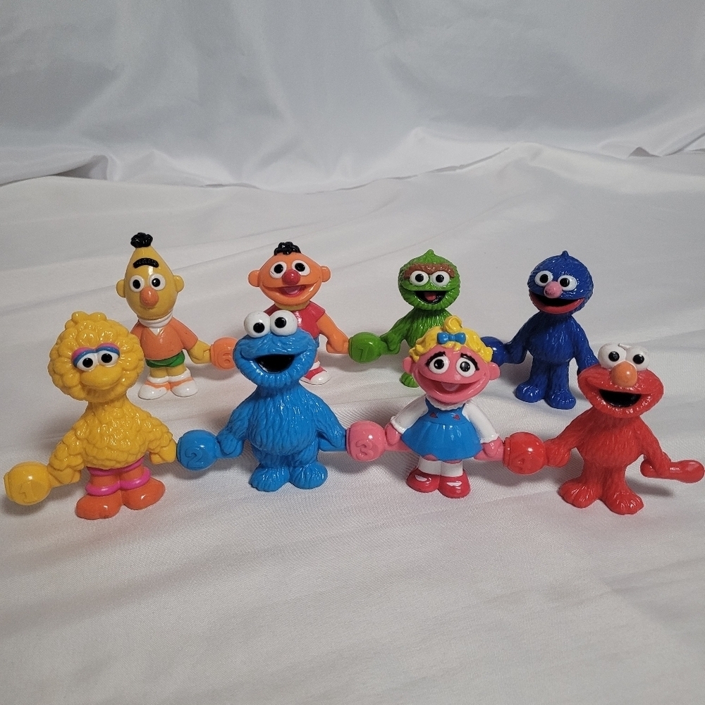 Vintage Sesame Street Friends Pop Together Figures Set Of 8 1994